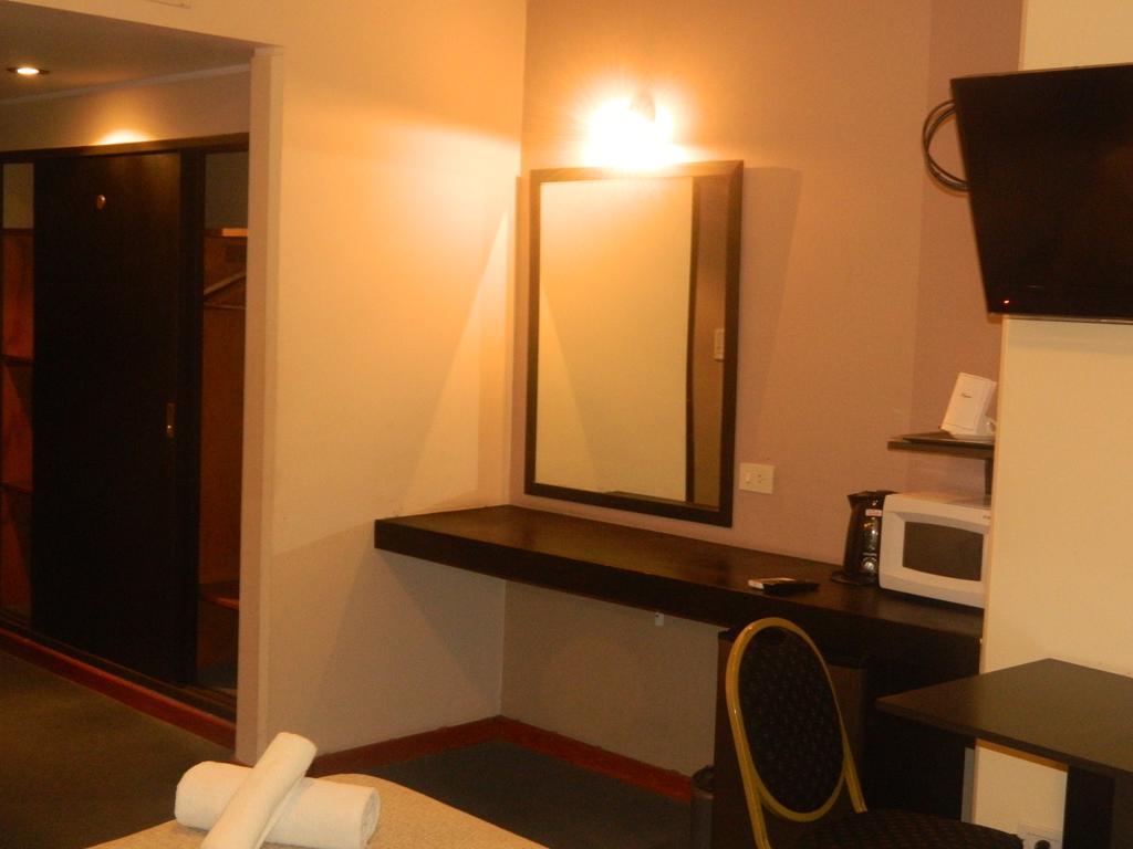Jujuy Palace Hotel ซานซัลวาดอร์ เด โฆคุย ภายนอก รูปภาพ